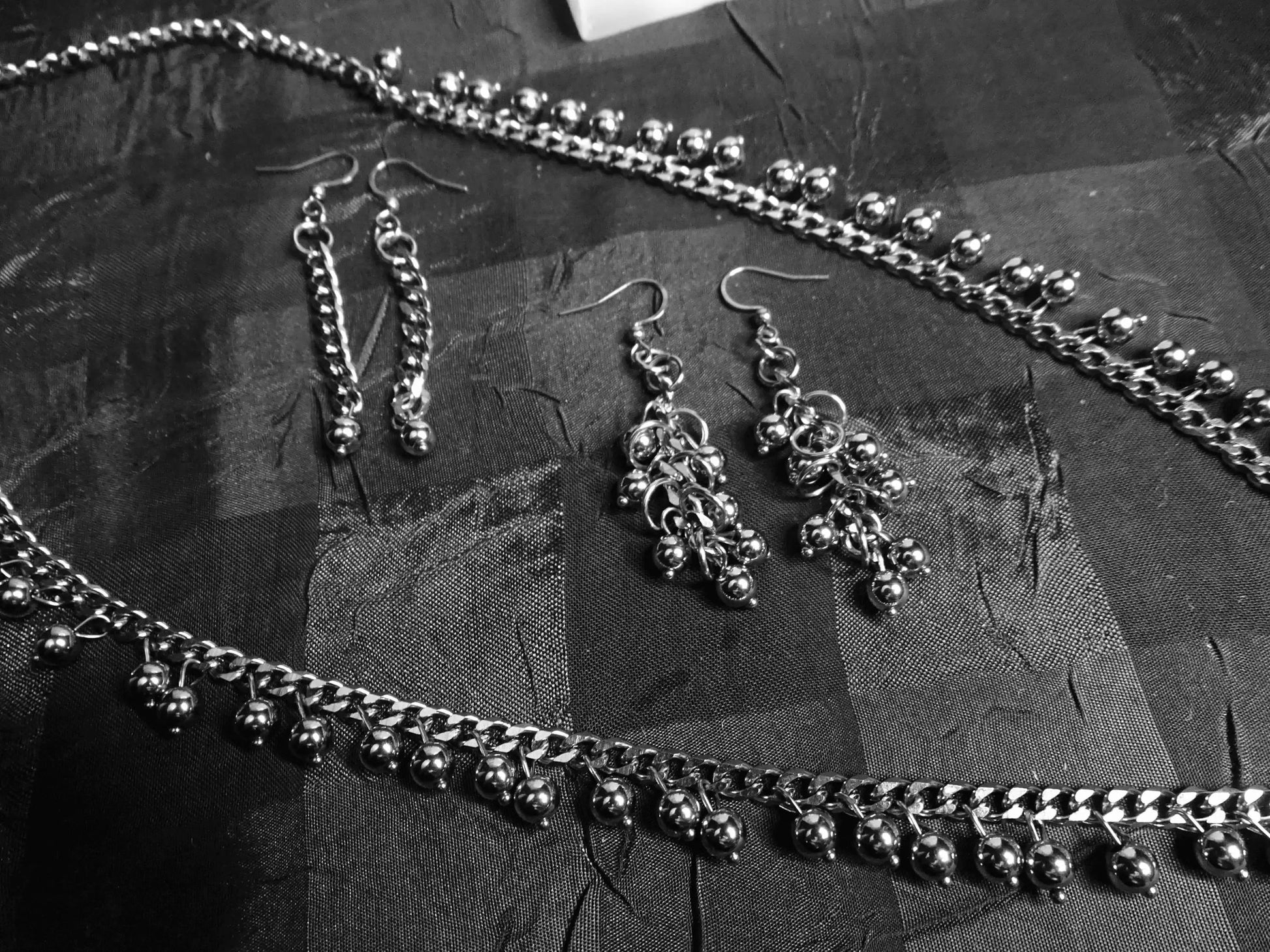 Silver layering necklace set